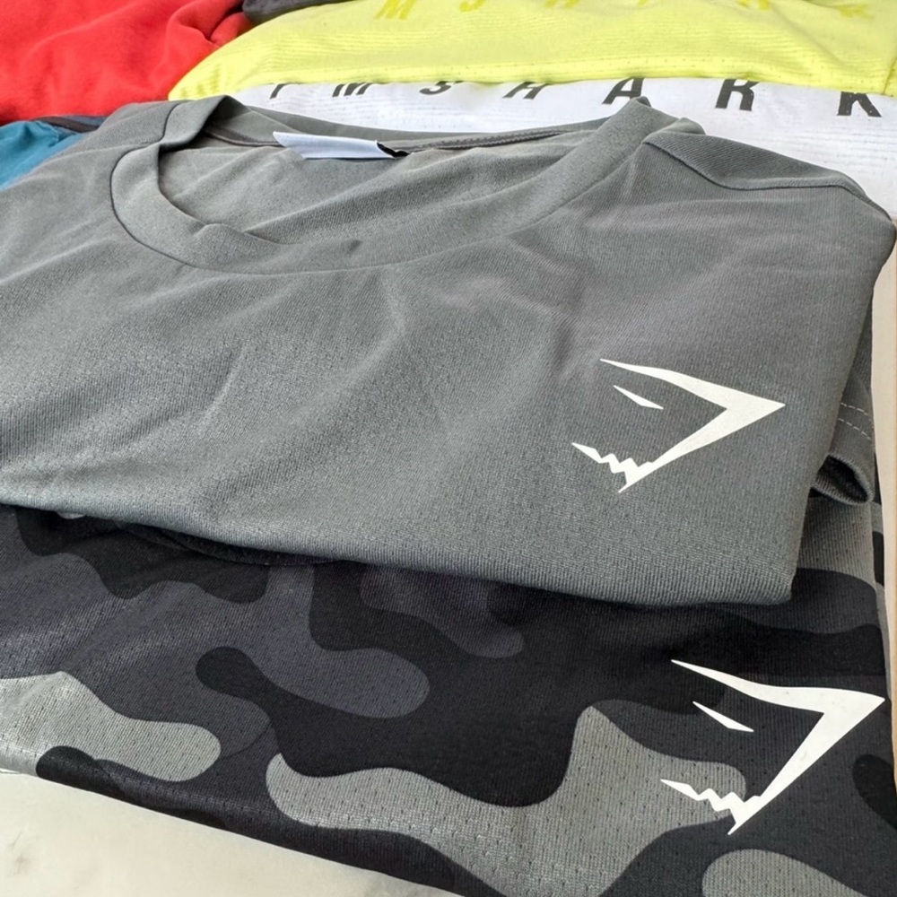 Men’s Gymshark Bundle, T-shirt and Tank Tops, 8 total in the sale, size 3xl,xxxl